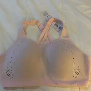 New with Tags LuluLemon AirSupport Sports Bra
